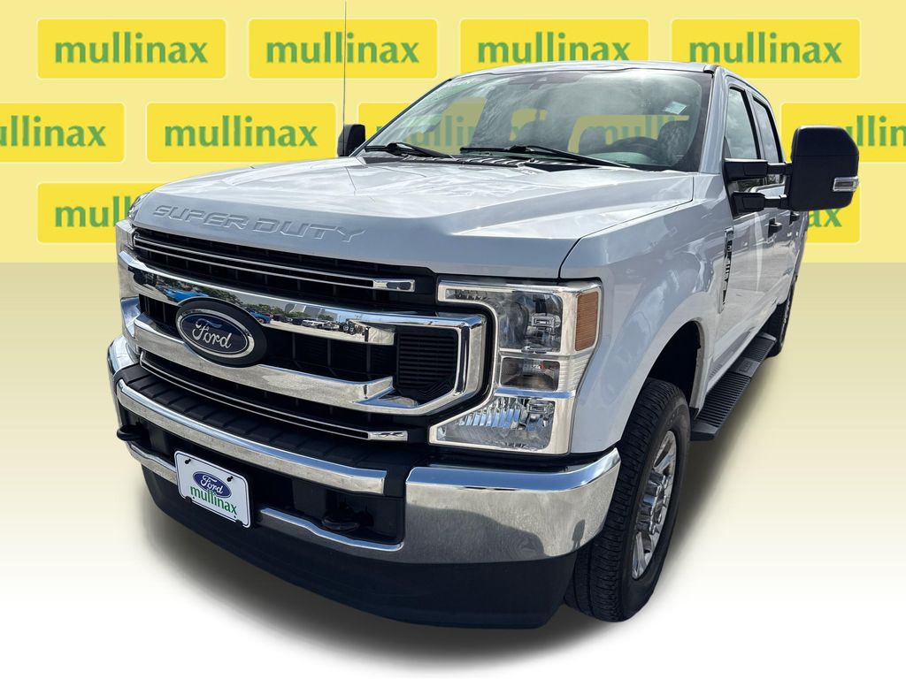 Used 2020 White Ford XLT image 9