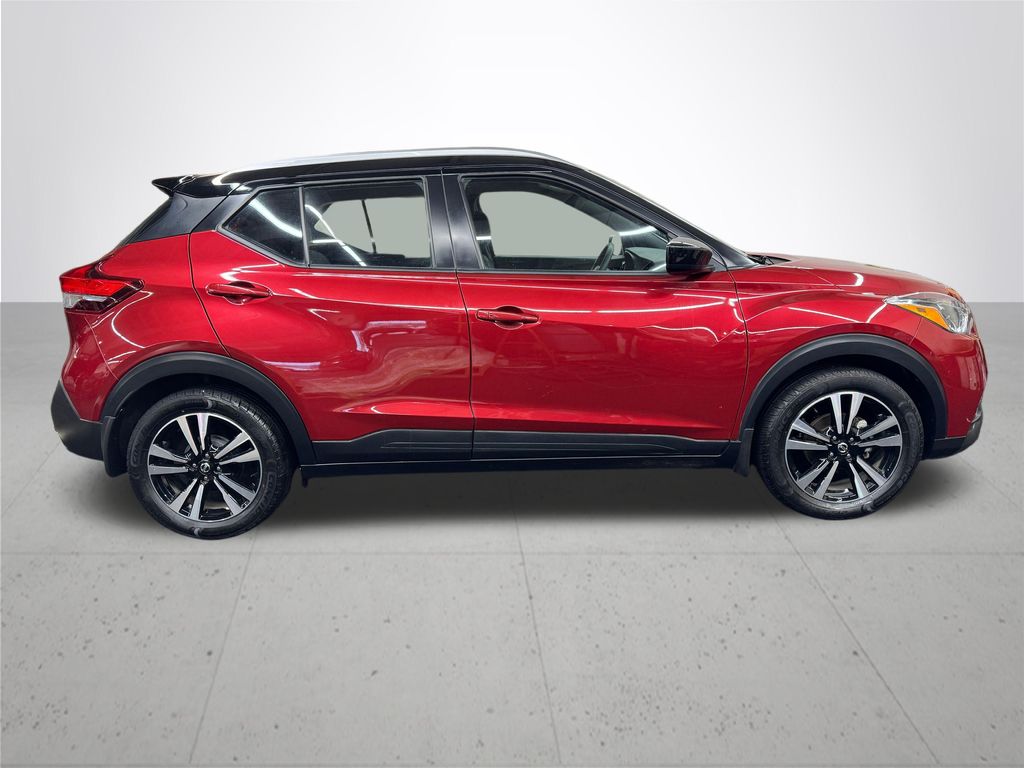 2020 Nissan Kicks SV