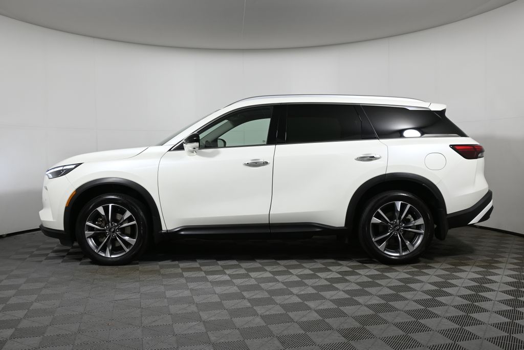 Thumbnail: 2023 INFINITI QX60 - 2