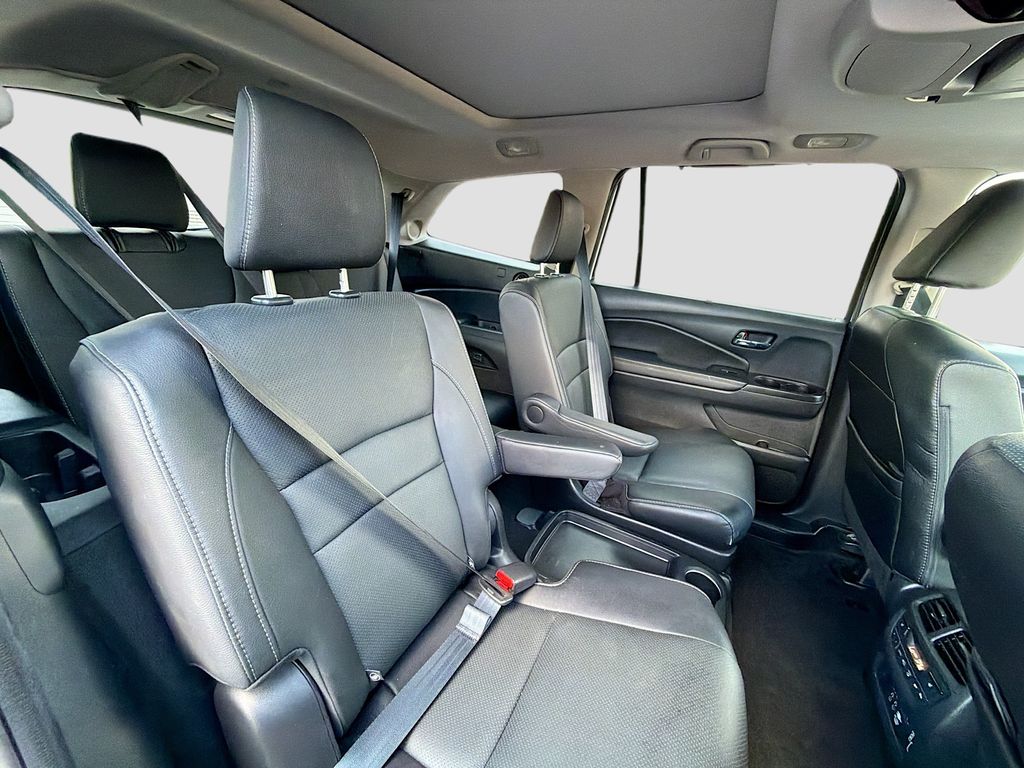 2021 Honda Pilot Elite White at Emmons Autoplex