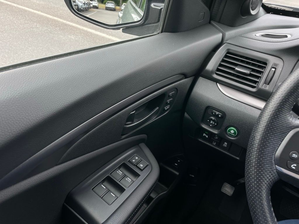 Thumbnail: 2023 Honda Passport - 23