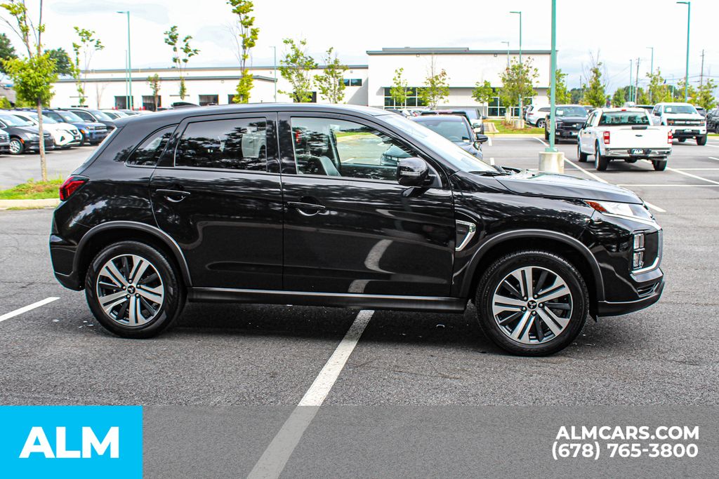 Used 2024 Silver Mitsubishi 2.0 SE image 8