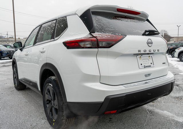 2026 Nissan Rogue SV - 6