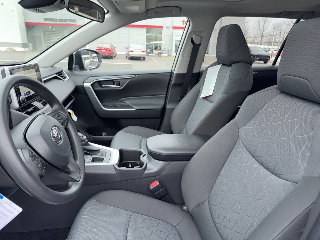 Thumbnail: 2025 Toyota RAV4 - 13