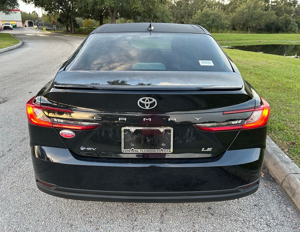 Thumbnail: 2025 Toyota Camry - 4