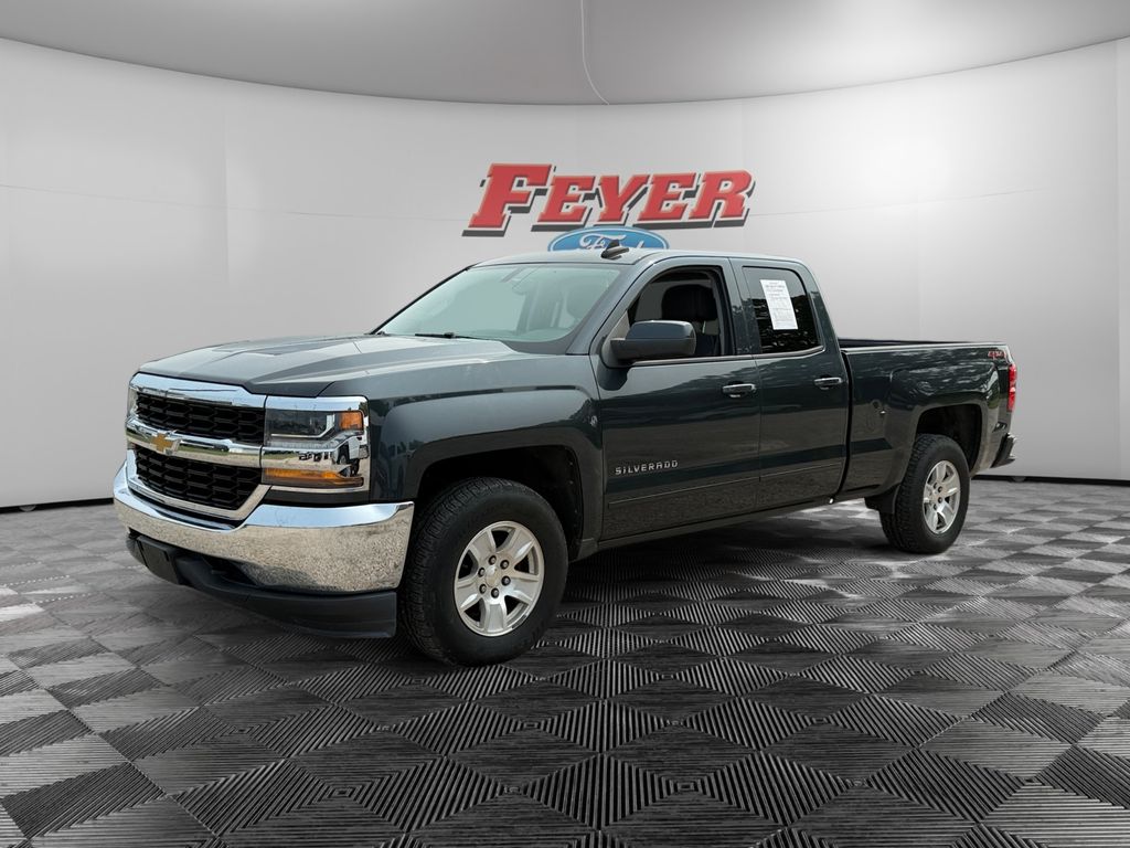 Gray (Graphite Metallic) 2018 Chevrolet Silverado 1500 Pickup Truck Four-Wheel Drive 6-Speed Automatic Overdrive
