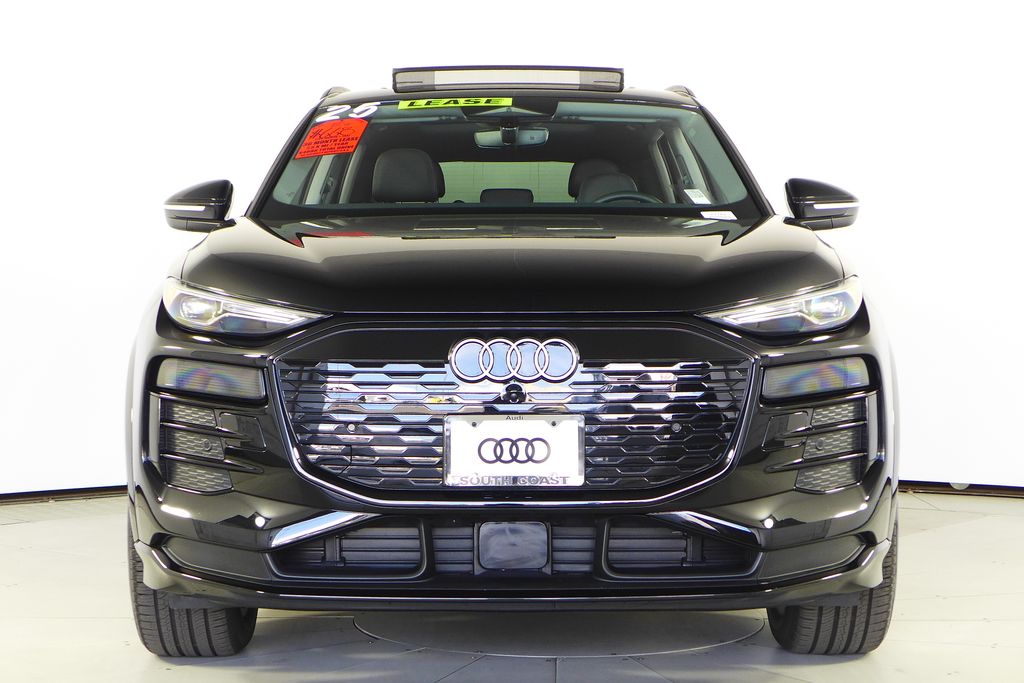 Thumbnail: 2025 Audi Q6 e-tron - 3