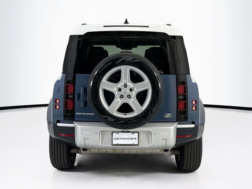 Thumbnail: 2022 Land Rover Defender - 6