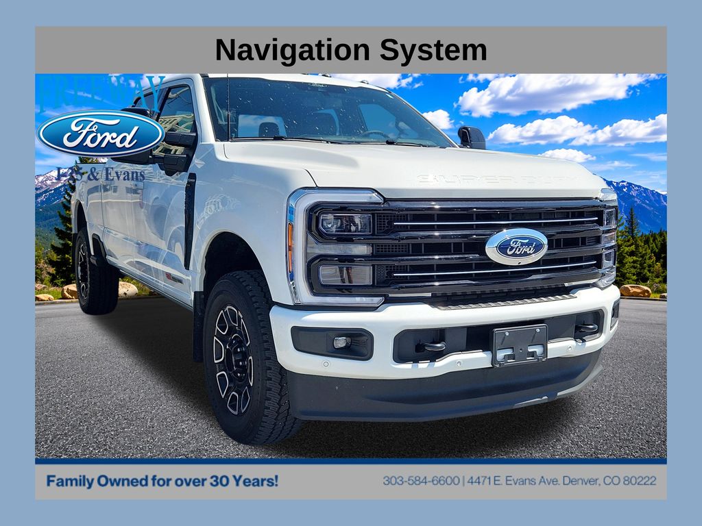 Star White Metallic Tri-Coat 2025 Ford F-350 Super Duty Pickup Truck Four-Wheel Drive Automatic