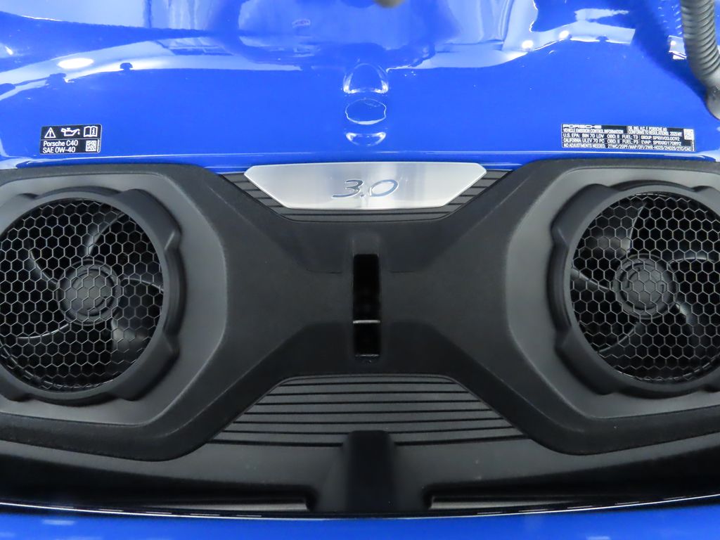 Thumbnail: 2025 Porsche 911 - 29