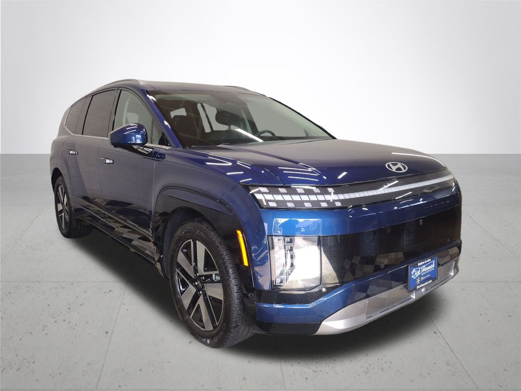 2026 Hyundai Ioniq SEL photo 4