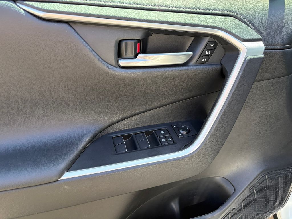 2020 Toyota RAV4 Hybrid Limited