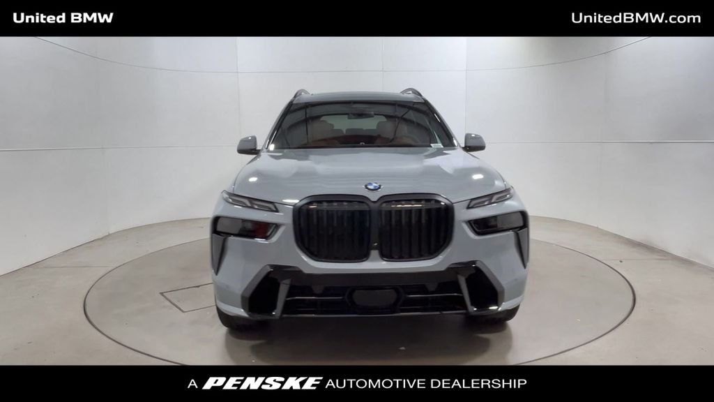 Thumbnail: 2026 BMW X7 - 3
