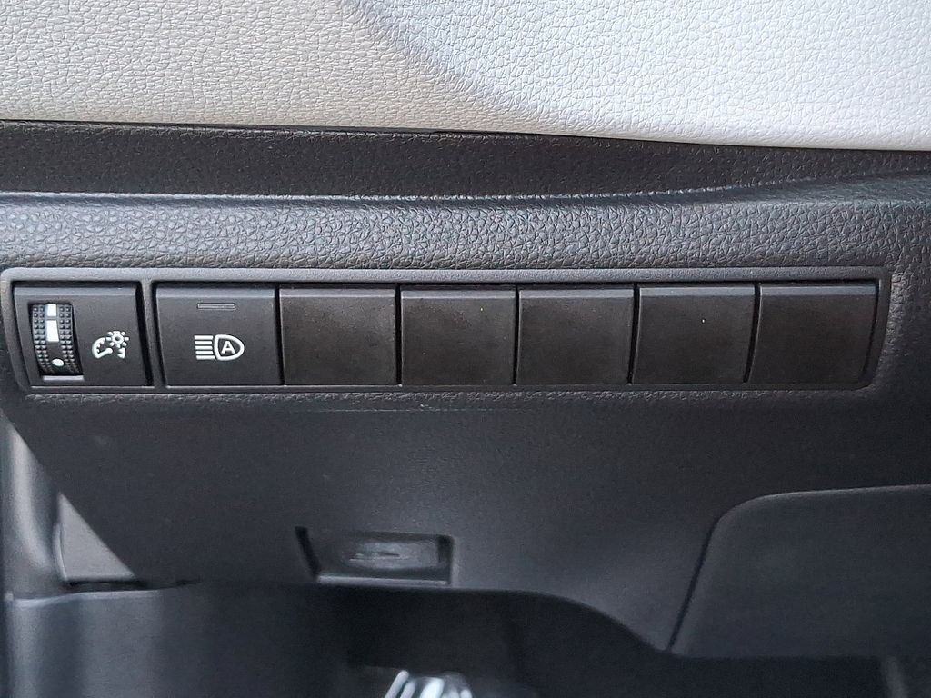 Thumbnail: 2023 Toyota Corolla - 23