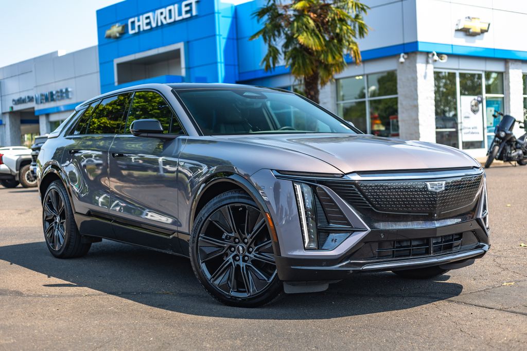 2024 Cadillac LYRIQ