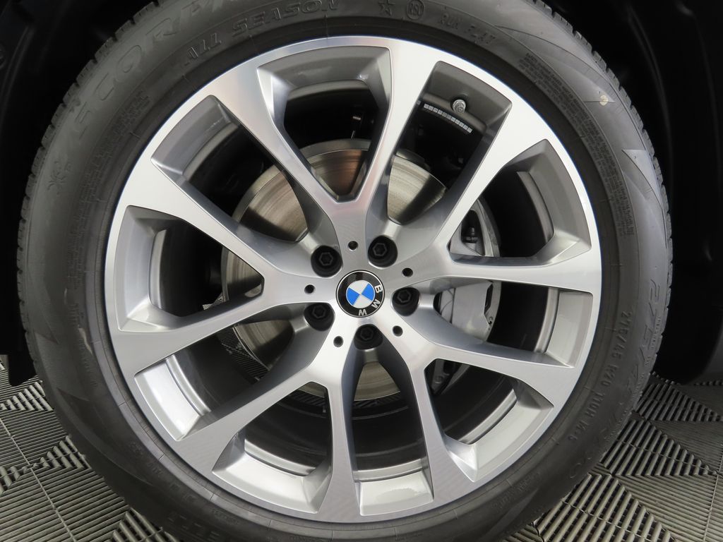 Thumbnail: 2026 BMW X5 - 30