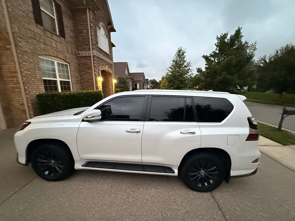White Pearl 2023 Lexus GX SUV / Crossover All-Wheel Drive 6-Speed Automatic