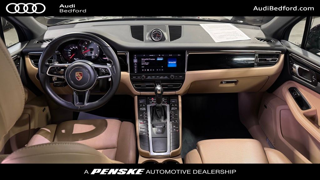 Thumbnail: 2020 Porsche Macan - 22