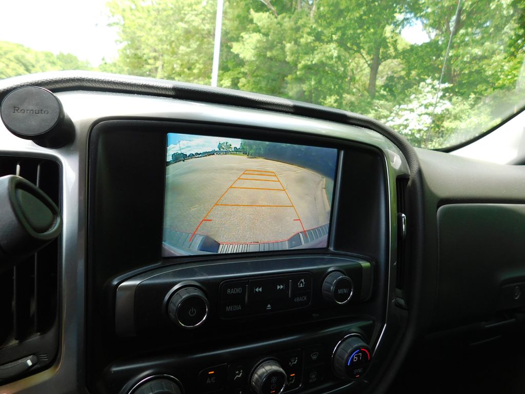 2017 Chevrolet Silverado 1500 LT 6
