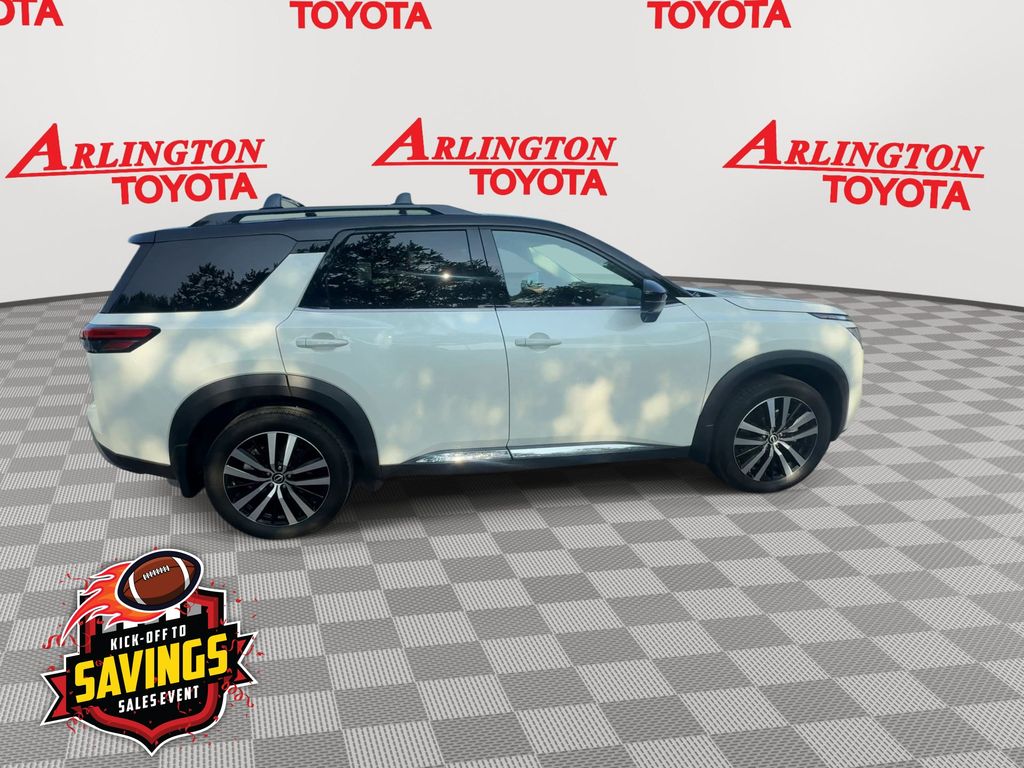 Used 2024 Nissan Pathfinder SUV