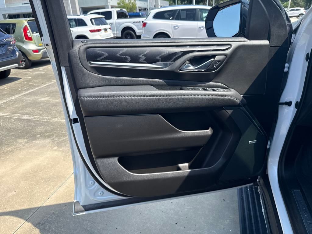 2023 GMC Yukon Denali photo