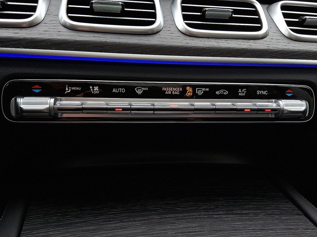 Thumbnail: 2026 Mercedes-Benz GLE - 11