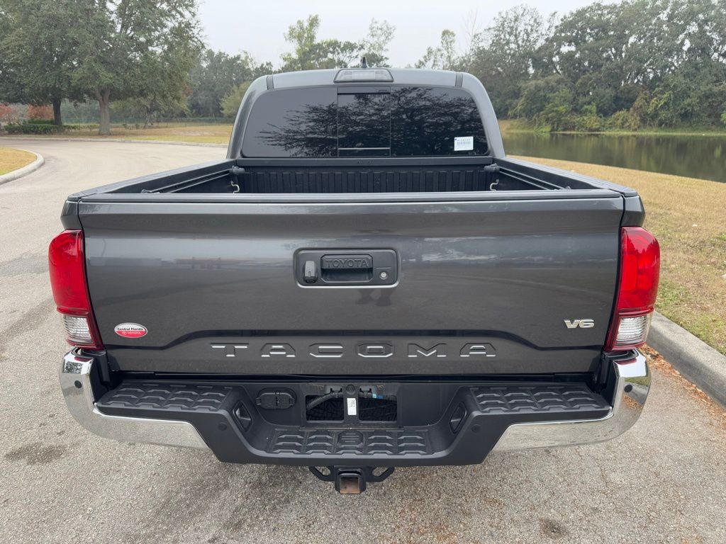 2019 Toyota Tacoma SR5 4