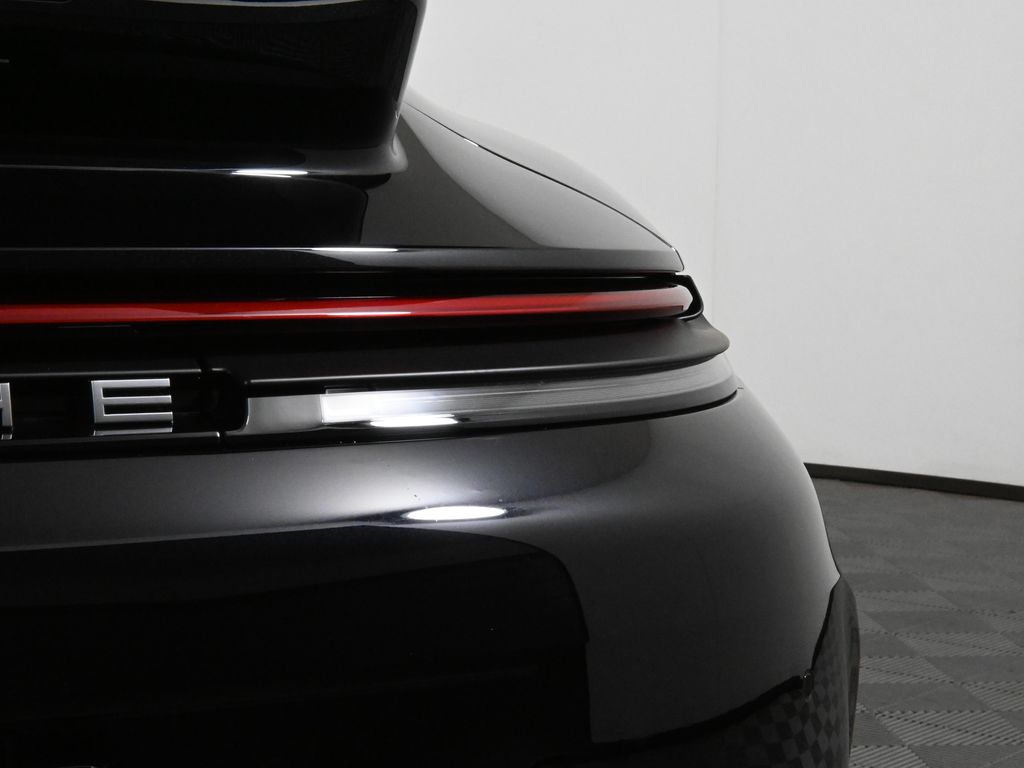 Thumbnail: 2026 Porsche 911 - 13