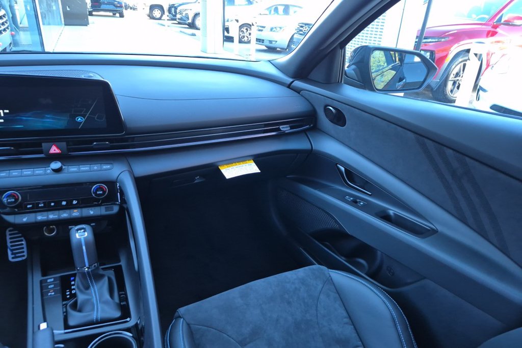 New 2026 Black Hyundai Base image 21