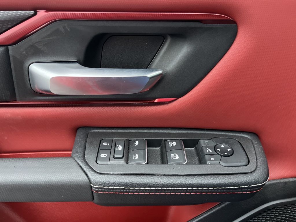 2025 Ram 1500 Rebel photo 4