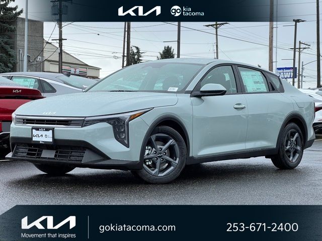 2026 Kia K4 LXS FWD