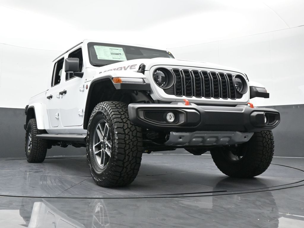 New 2026 bright white clearcoat Jeep Mojave image 60