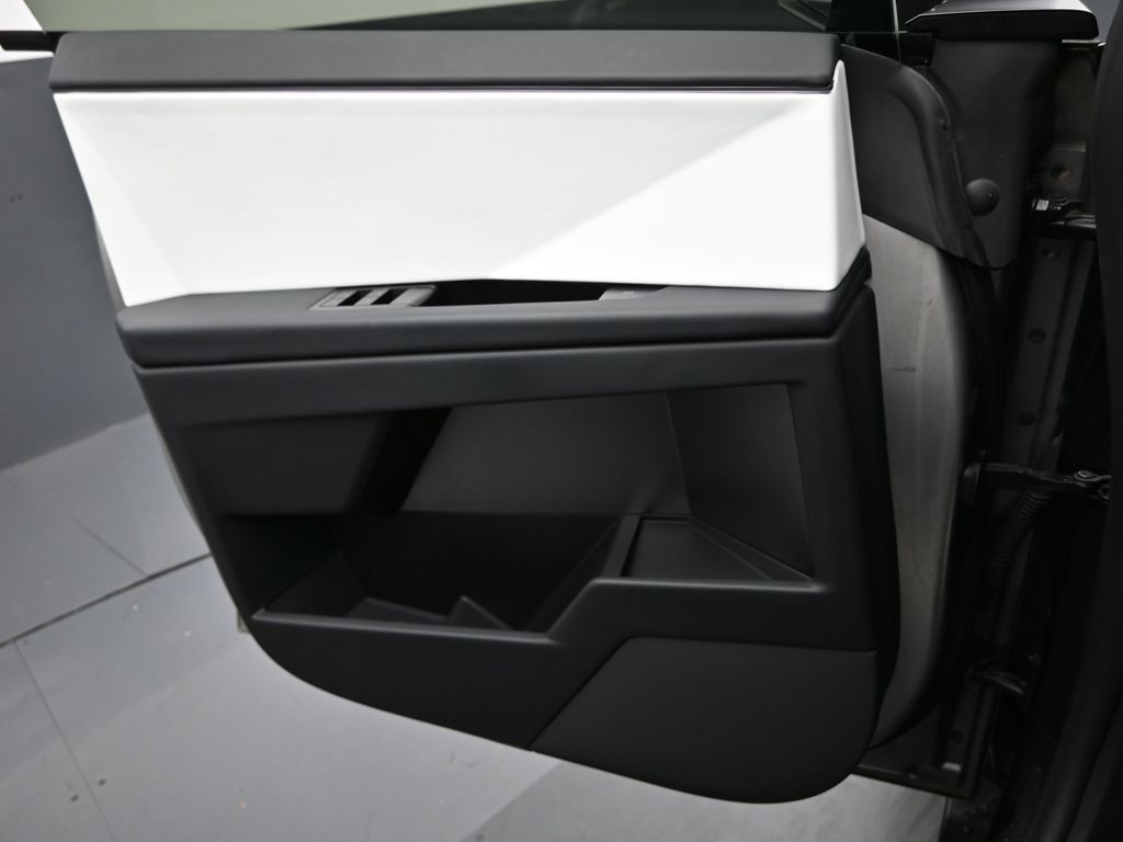 2024 Tesla Cybertruck All-Wheel Drive