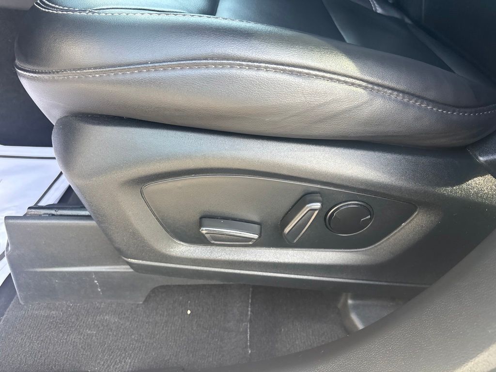 Used 2023 Ford Explorer SUV