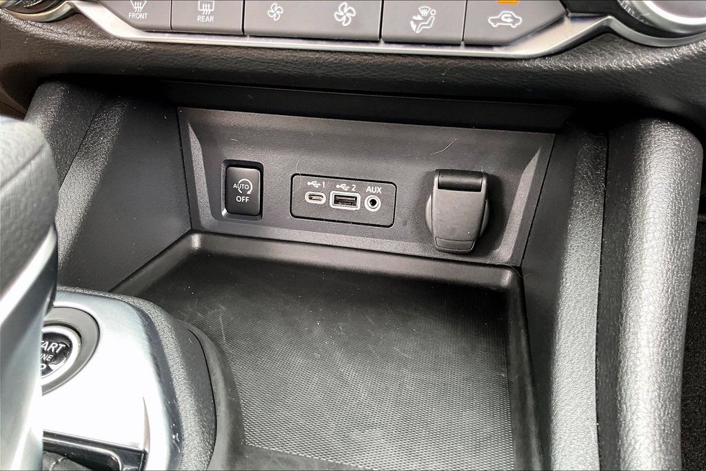Used 2024 Nissan Sentra Sedan