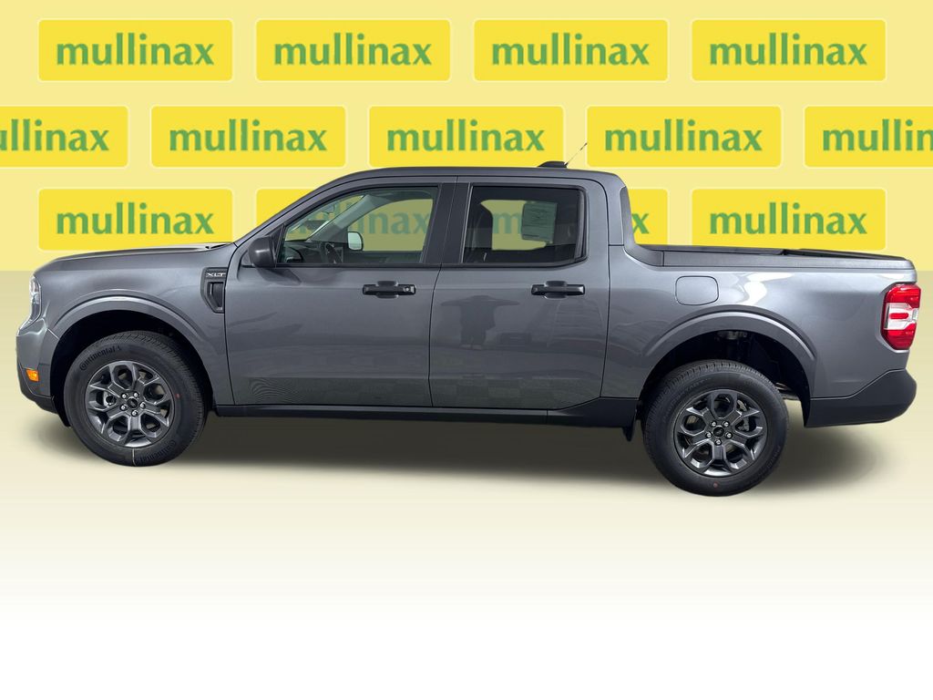 New 2026 Gray Ford XLT image 2