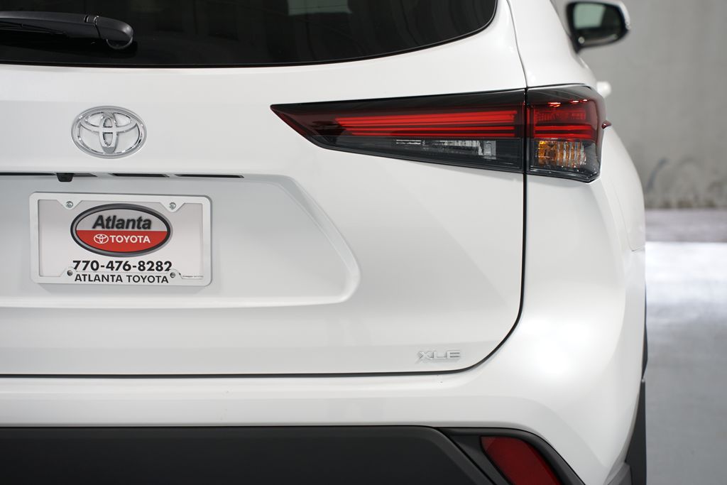 Thumbnail: 2025 Toyota Highlander - 10