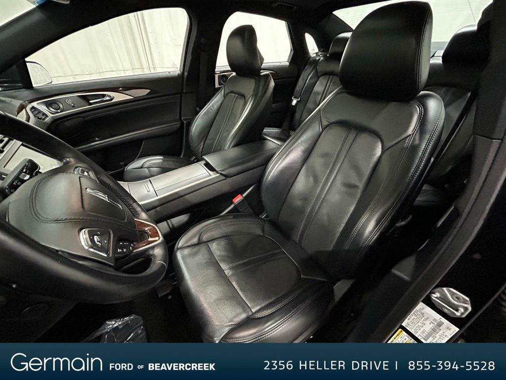 2019 Lincoln MKZ Reserve photo 14