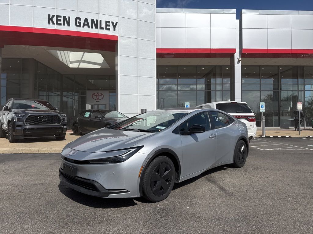 2025 Toyota Prius LE FWD