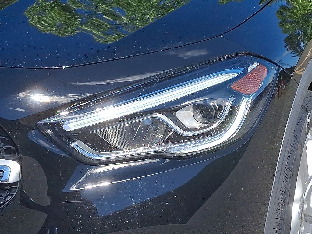 2021 Mercedes-Benz GLA 250 4MATIC 9