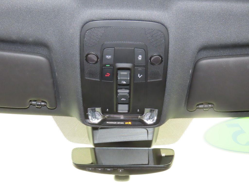 Thumbnail: 2025 Audi Q3 - 26