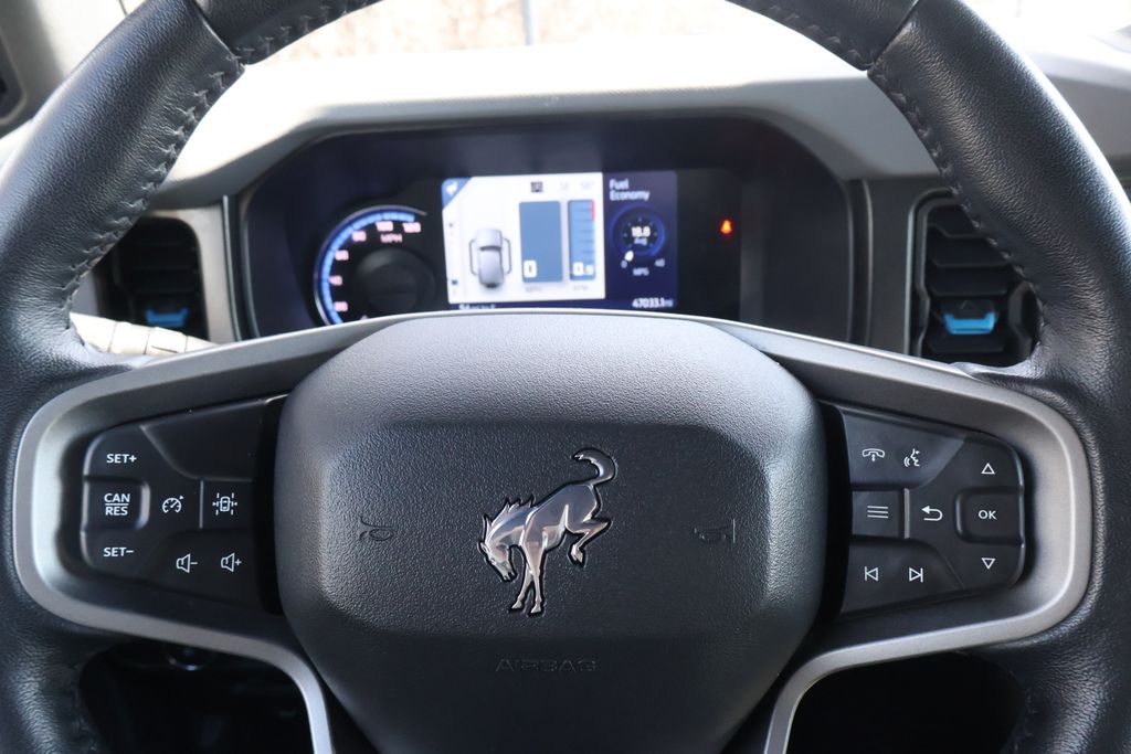 Thumbnail: 2022 Ford Bronco - 30