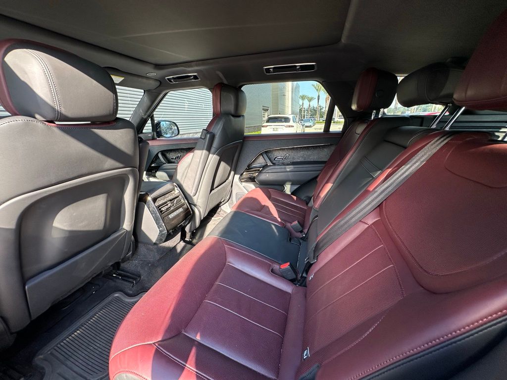 Thumbnail: 2023 Land Rover Range Rover Sport - 32