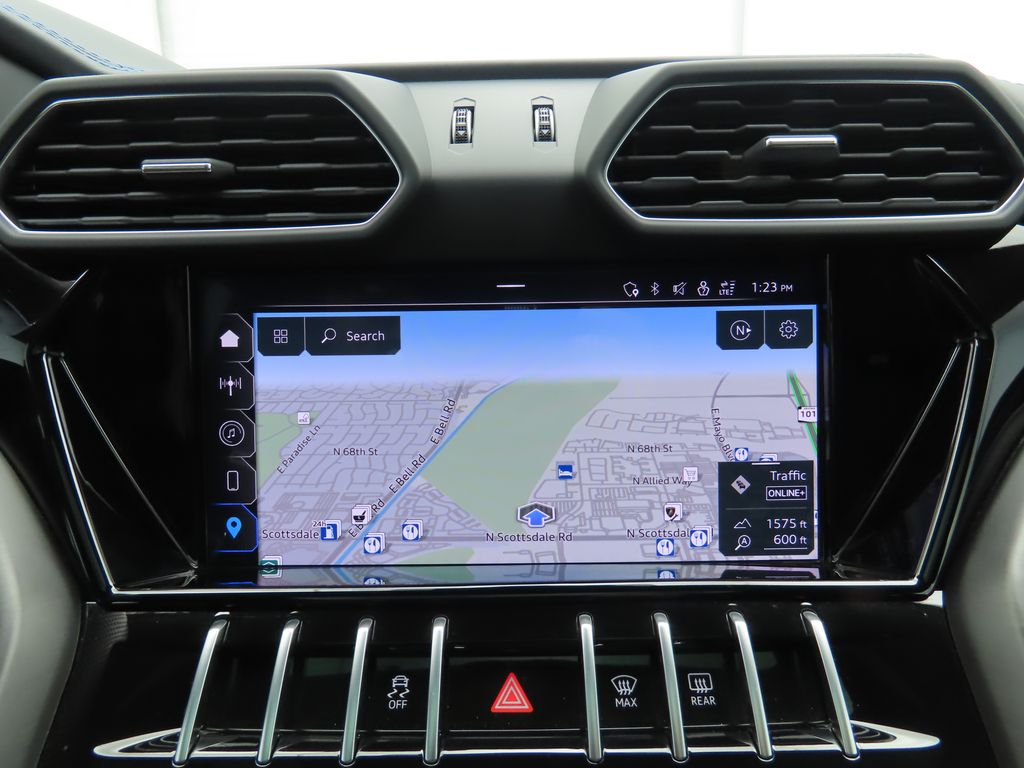 Thumbnail: 2023 Lamborghini Urus - 14