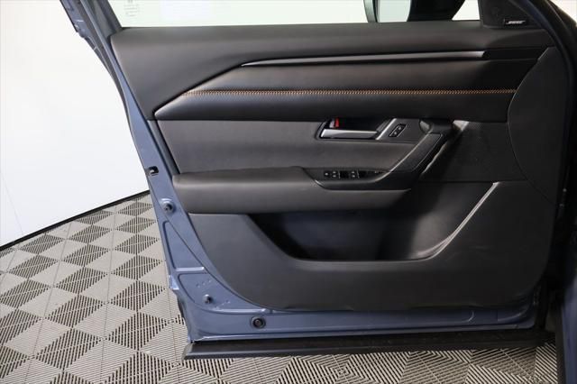 Thumbnail: 2026 Mazda CX-50 - 8