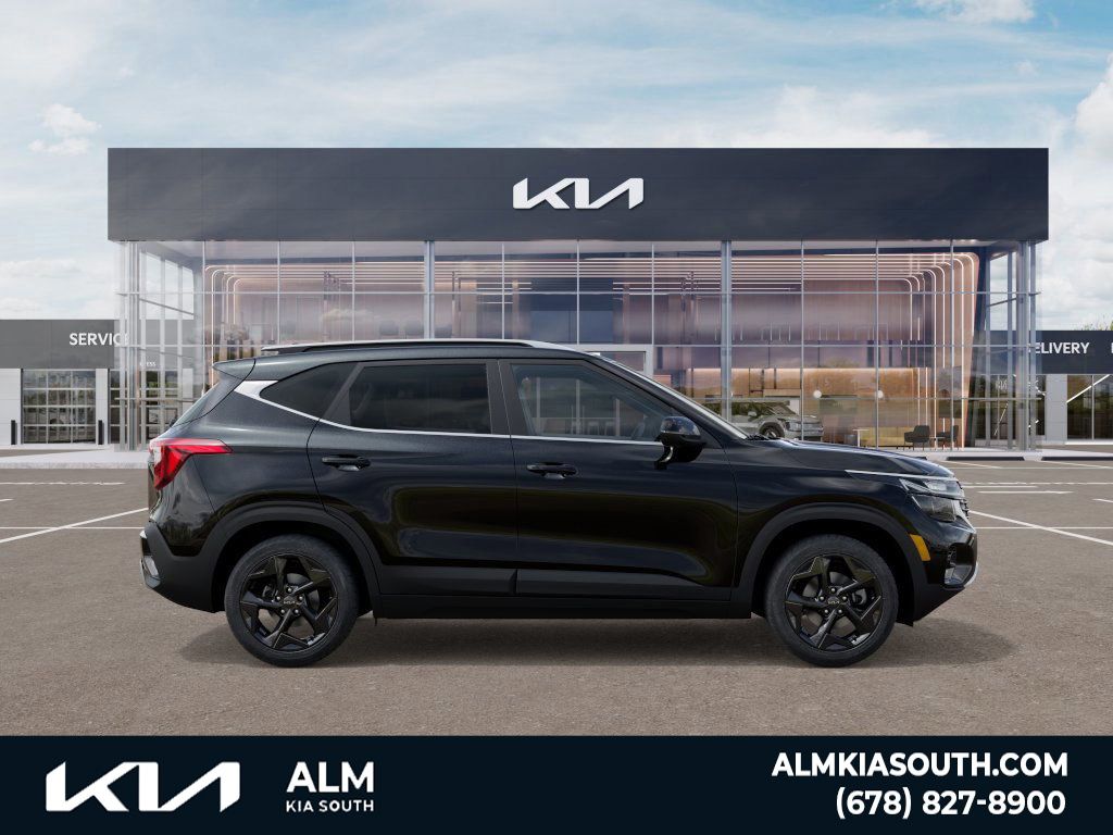 2026 Kia Seltos EX photo 4