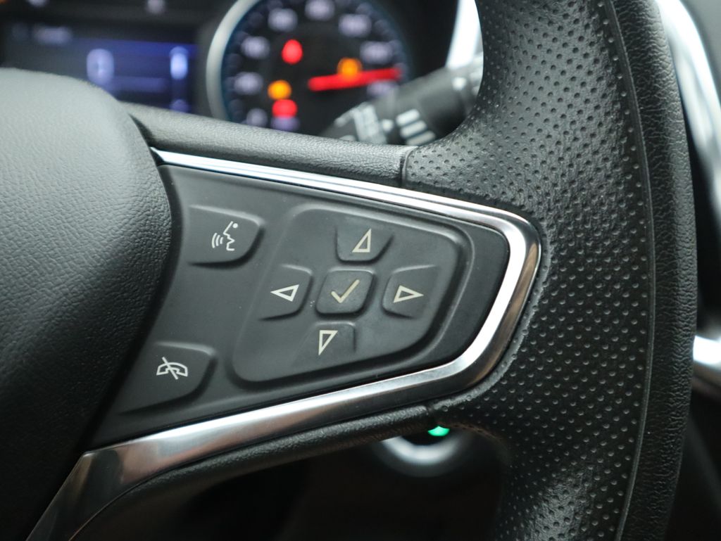 Thumbnail: 2021 Chevrolet Equinox - 12