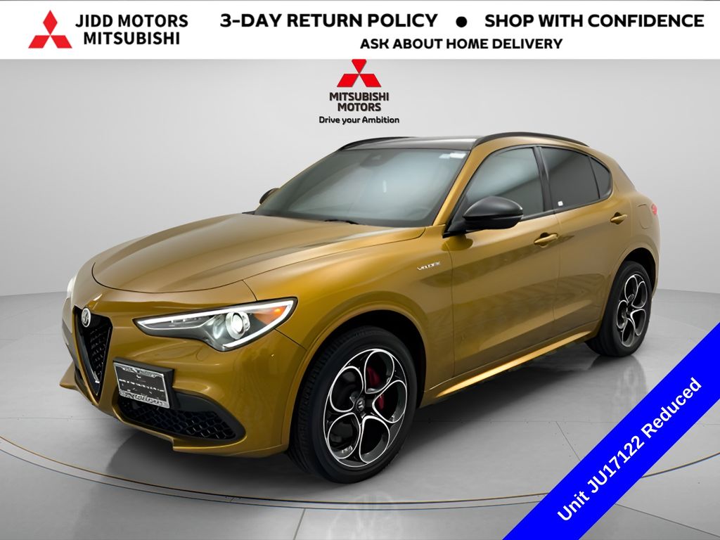 2022 Alfa Romeo Stelvio Veloce AWD