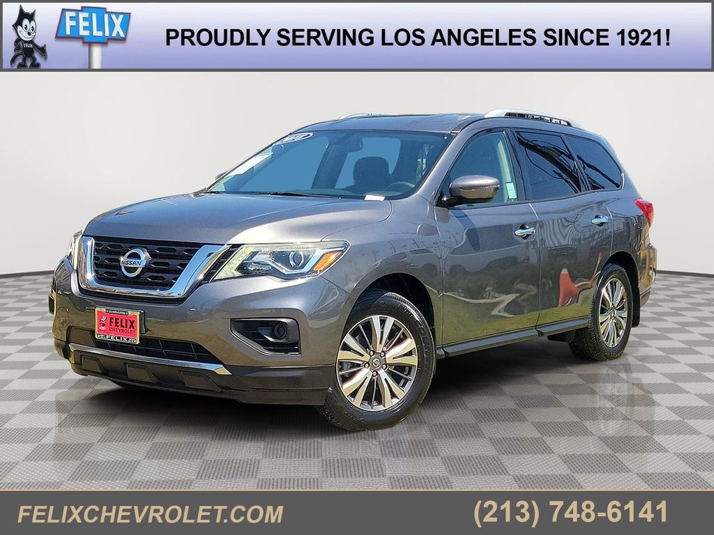 Gray (Gun Metallic) 2018 Nissan Pathfinder SUV / Crossover Front-Wheel Drive Continuously Variable Transmission