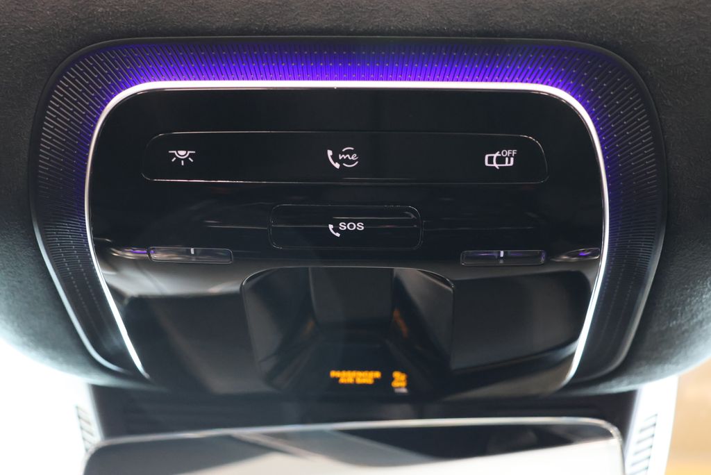 Thumbnail: 2022 Mercedes-Benz SL-Class - 16